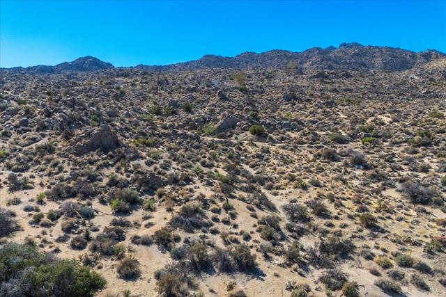 Image 69 of 80 For 57795 Big Horn Drive
