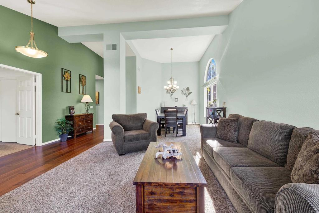 4976 Skyhawk Way - photo 12