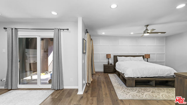 663 W Terrylynn Place, Long Beach CA: https://media.crmls.org/mediaz/2ec81721-d6e4-43d6-aad6-6880bba4322d.jpg