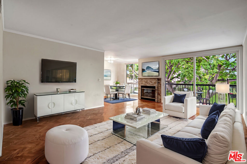 1351 N Crescent Heights Boulevard #308