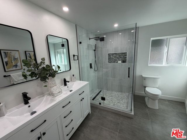 10419 Vassar Avenue photo 26