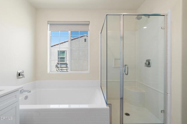 Detail Gallery Image 9 of 22 For 528 Tibbetts St, Santa Paula,  CA 93060 - 3 Beds | 3 Baths
