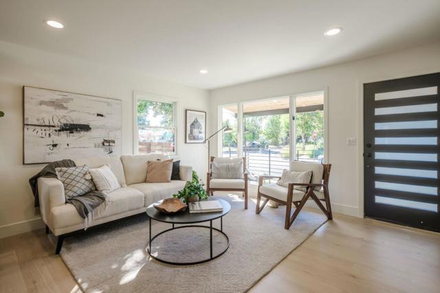 308 B Street, Redwood City CA: https://media.crmls.org/mediaz/2eca333f-8a02-4404-b9cf-4cbe9d845ffd.jpg