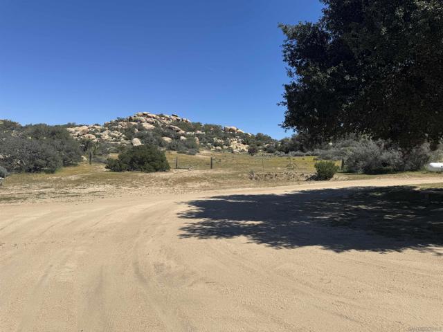 Image 24 of 75 For 41083 Old Highway 80