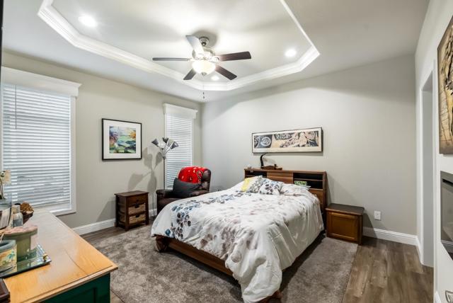 99 Timber Cove, Campbell CA: https://media.crmls.org/mediaz/2ecd985a-6974-41ea-85cb-eb1c6a0d33ba.jpg