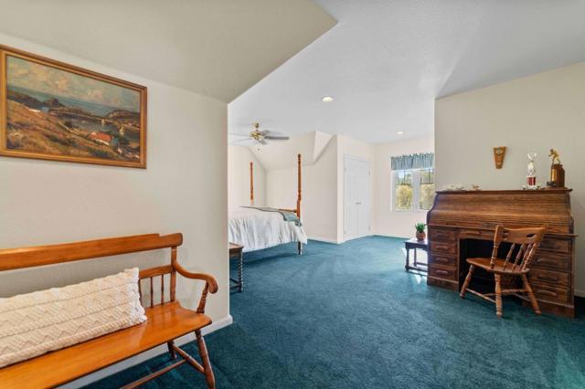 16973 Roberts Road, Los Gatos CA: https://media.crmls.org/mediaz/2ecea17f-cb5c-4cae-93d2-d7d43e421c05.jpg