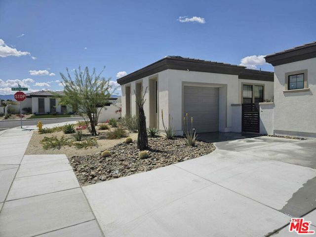Image 24 of 1 For 49901 Crescent
