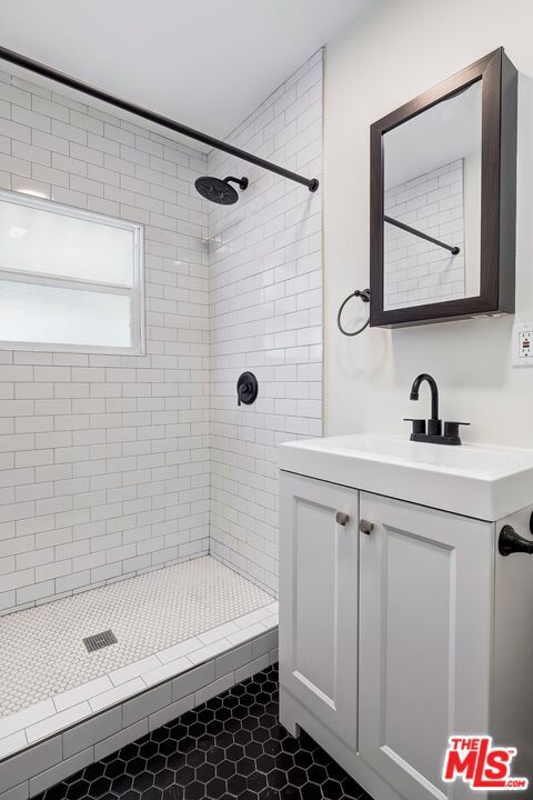 3706 Brunswick Avenue, Los Angeles CA: https://media.crmls.org/mediaz/2ed0de90-5b6b-4c09-a3c6-abf4f2a35dfa.jpg