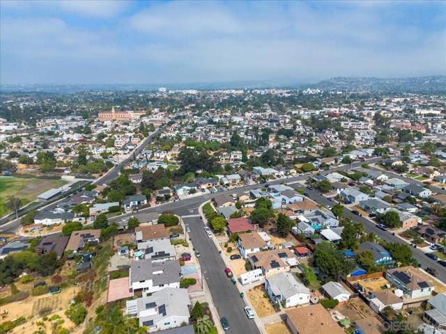 4340 Overlook, San Diego, California 92115, 4 Bedrooms Bedrooms, ,3 BathroomsBathrooms,Single Family Residence,For Sale,Overlook,240023129SD