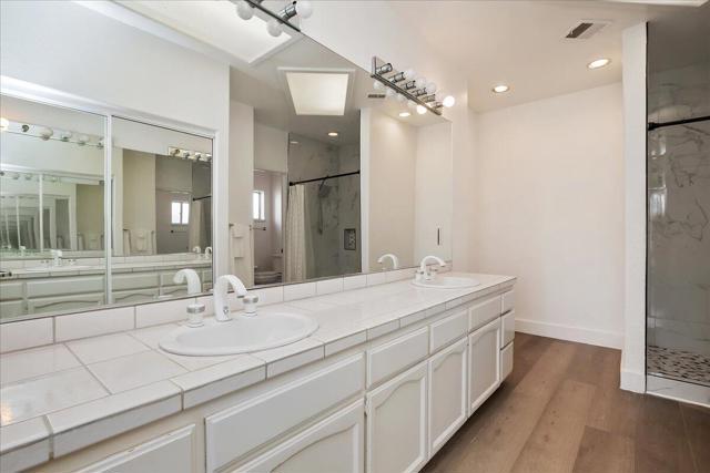 82210 Vandenberg Drive, Indio CA: https://media.crmls.org/mediaz/2ed3009d-5505-43fa-a072-9a56f81e1f7f.jpg