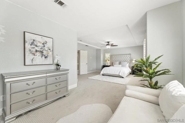 11225 Corte Isabelino, San Diego CA: https://media.crmls.org/mediaz/2ed4e647-c1a2-4e70-9fff-3afdfa94c0ff.jpg