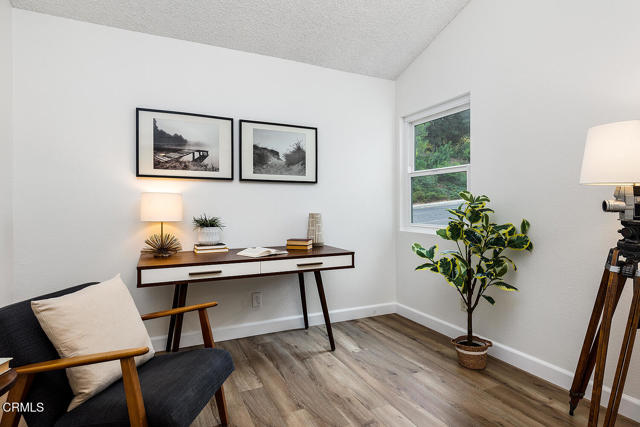 Detail Gallery Image 23 of 40 For 10435 Newhome Ave #2,  Sunland,  CA 91040 - 3 Beds | 2/1 Baths