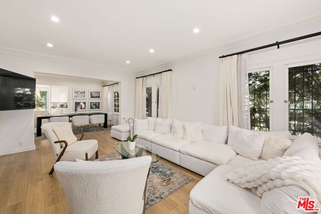 6410 W 6th Street, Los Angeles CA: https://media.crmls.org/mediaz/2ed80117-6946-4d33-8749-494193190b83.jpg