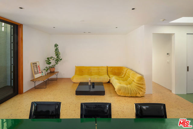 630 N Alta Vista Boulevard, Los Angeles CA: https://media.crmls.org/mediaz/2ed82dd7-5436-4075-9c93-2941f45c9f3c.jpg