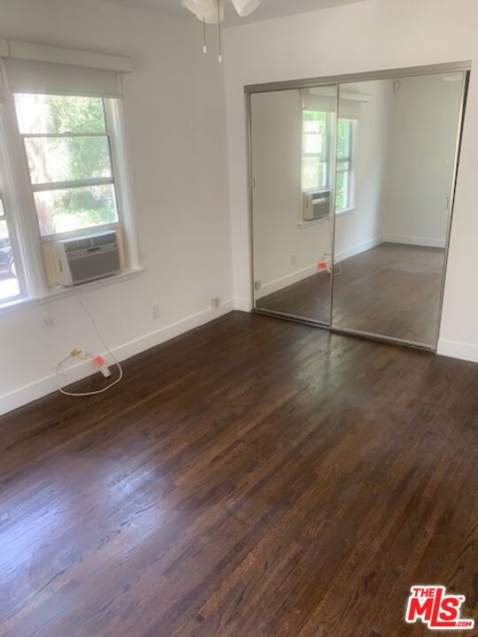 312 S Reeves Drive, Beverly Hills CA: https://media.crmls.org/mediaz/2ed83c93-d827-4bf5-a984-eea78914d281.jpg