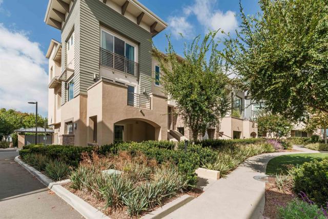 Detail Gallery Image 29 of 37 For 6140 Colt Pl #104,  Carlsbad,  CA 92009 - 3 Beds | 3/1 Baths