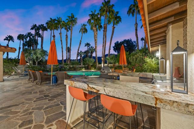 73717 Agave Lane, Palm Desert CA: https://media.crmls.org/mediaz/2ed9087a-81e3-427f-8ec0-49ae995744d5.jpg