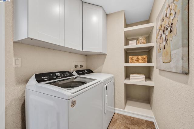 5135 Charlotte Way, Livermore CA: https://media.crmls.org/mediaz/2ed93960-3da2-4512-92e2-36267e736714.jpg