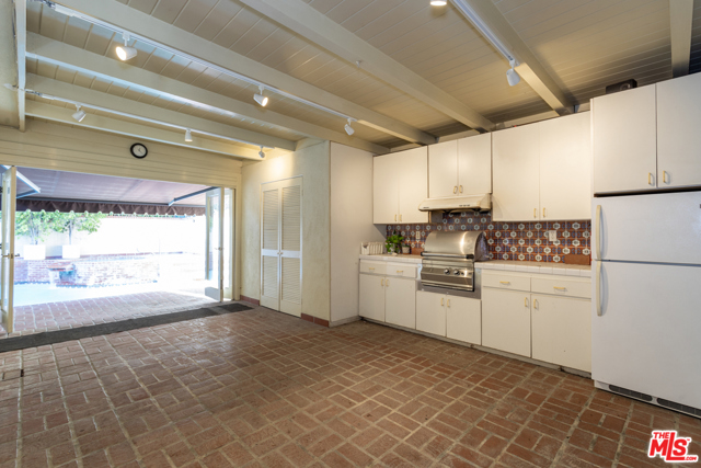 3 Bed Home for Sale in Los Angeles, California