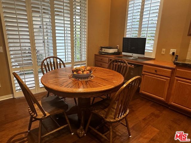 5338 Via Dolores, Newbury Park CA: https://media.crmls.org/mediaz/2ed9ff38-a3ad-46d6-8b89-a739ec58f4c6.jpg