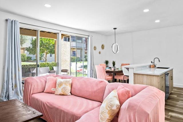 78130 Cortez Lane, Indian Wells CA: https://media.crmls.org/mediaz/2eda5da1-edb3-4a7f-a284-11a32281da4d.jpg