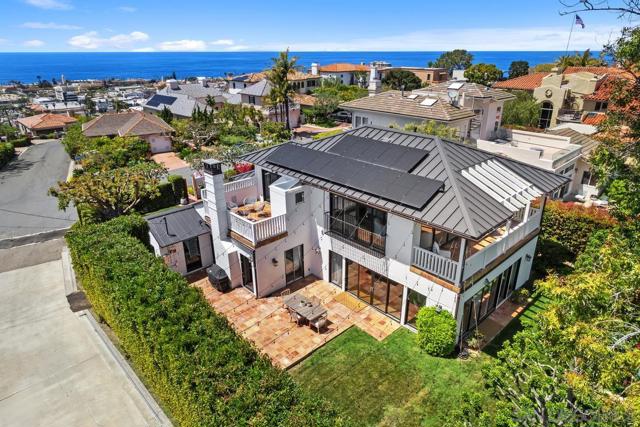 7505 Pepita Way, La Jolla CA: https://media.crmls.org/mediaz/2edb286c-87cb-4dc2-afe0-da6ddc0f7bc6.jpg