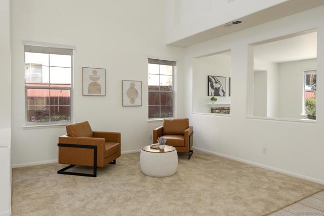 641 Serrano Ln, Chula Vista CA: https://media.crmls.org/mediaz/2edbaab5-350c-48ed-9ed9-4ff711b33ea5.jpg