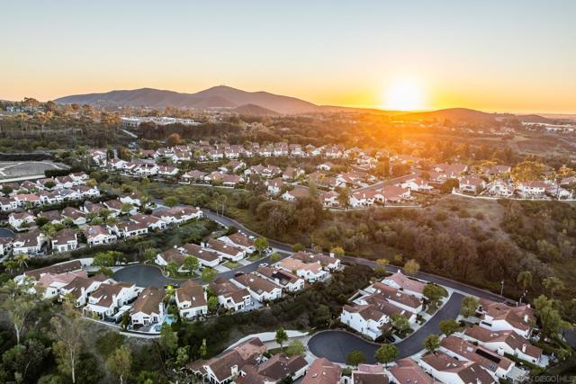 12124 Putting Green Row, San Diego, California 92128, 3 Bedrooms Bedrooms, ,2 BathroomsBathrooms,Single Family Residence,For Sale,Putting Green Row,250019789SD