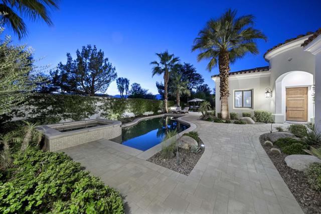 76054 Via Saturnia, Indian Wells CA: https://media.crmls.org/mediaz/2edc37c2-0cf6-4edd-82d8-2d815c0f06ec.jpg