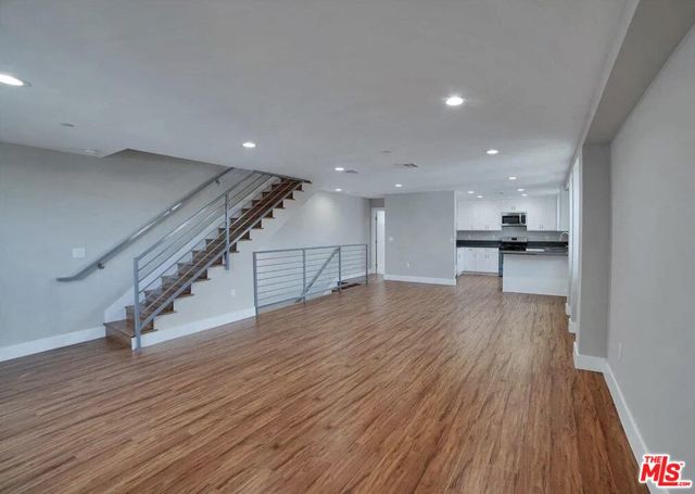 2303 Hauser Boulevard, Los Angeles CA: https://media.crmls.org/mediaz/2edd4b3f-a91a-4dfe-b8c0-c3f869fd6798.jpg