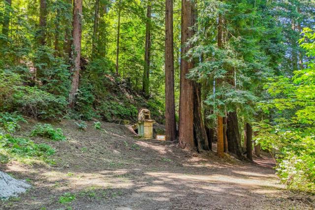 612 Nelson Road, Scotts Valley CA: https://media.crmls.org/mediaz/2edd5635-6021-42db-8852-c3e358ac836d.jpg
