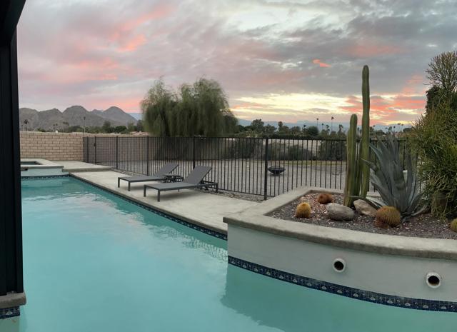 43725 Texas Avenue, Palm Desert CA: https://media.crmls.org/mediaz/2edf5bfc-a6b4-4b3b-8063-4e179f904e2a.jpg