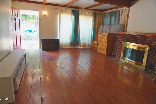 Detail Gallery Image 9 of 29 For 6631 Bevis Ave, Van Nuys,  CA 91405 - 2 Beds | 1 Baths