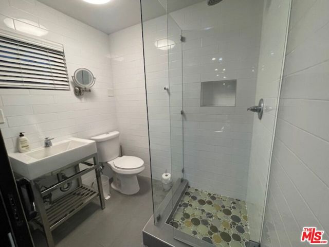 126 GALLEON Street, Marina del Rey CA: https://media.crmls.org/mediaz/2ee0064e-c2a6-4305-8082-6b22a16faf3c.jpg