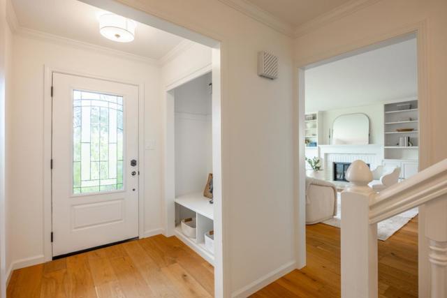 900 Franklin Street, Montara CA: https://media.crmls.org/mediaz/2ee02538-82ee-4dc9-a437-2a374e288bc9.jpg