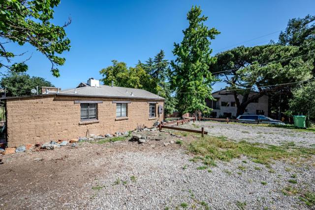 25561 University Court, Hayward CA: https://media.crmls.org/mediaz/2ee04eb6-6718-41f6-aef9-46147ea2f7cb.jpg