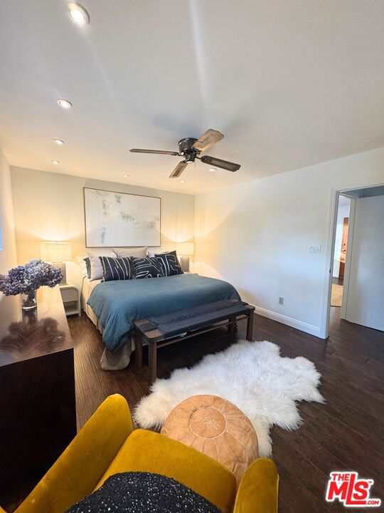 6155 Poppy Peak Drive, Los Angeles CA: https://media.crmls.org/mediaz/2ee20eae-b257-48a9-b7c4-c7aa643f0e24.jpg