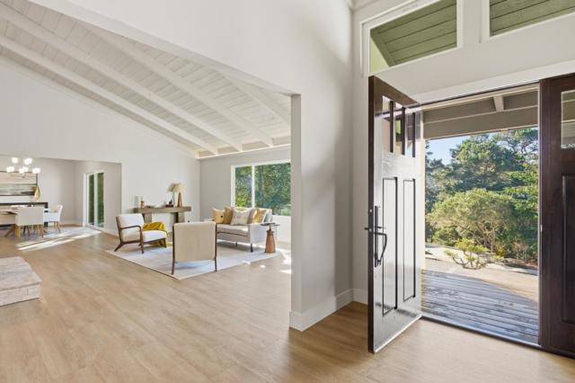 35 Deer Forest Drive, Monterey CA: https://media.crmls.org/mediaz/2ee26a35-2944-4f94-954d-1e4d18e758a2.jpg