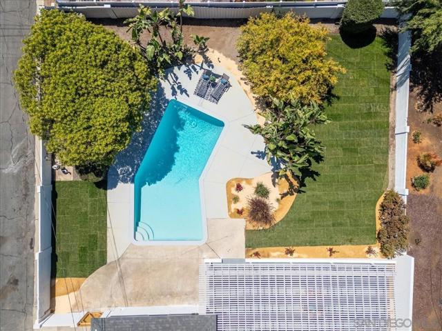 1967 Wedgemere Rd, El Cajon CA: https://media.crmls.org/mediaz/2ee30e0b-2f07-4153-880f-75aa5f477e80.jpg