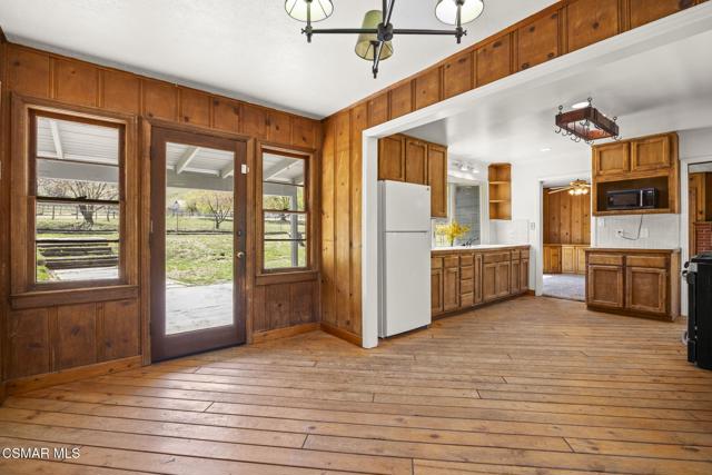 2837 Clear Canyon Road, Lebec CA: https://media.crmls.org/mediaz/2ee32f00-be9c-4713-b022-ab135b0c7af5.jpg