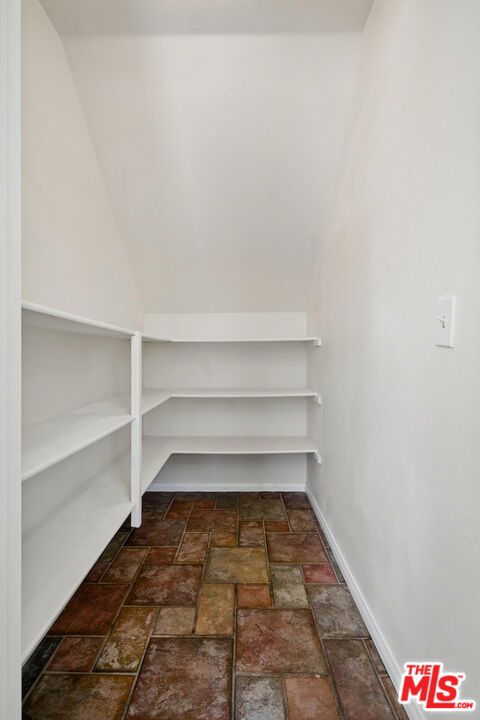 3702 Las Palmas Avenue, Palmdale CA: https://media.crmls.org/mediaz/2ee44799-b115-4cad-aebc-8c7ca27af23f.jpg