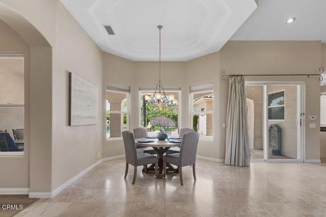 2625 Marvella Court, Camarillo CA: https://media.crmls.org/mediaz/2ee4c401-37e0-4f56-b5f7-d42c9987ca1f.jpg