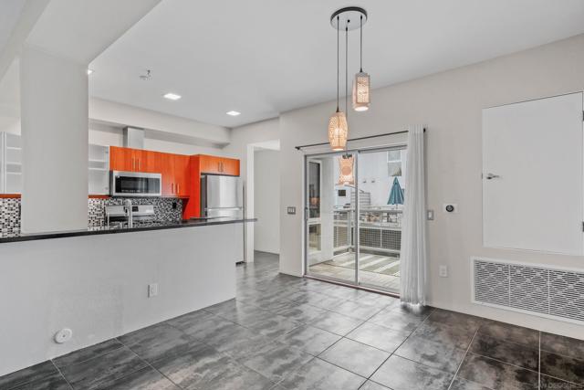 991 Sigsbee St, San Diego CA: https://media.crmls.org/mediaz/2ee4e688-237d-479a-b0b8-05721755a0ad.jpg