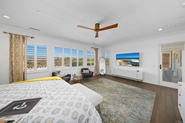 15642 Tanner Ridge Rd, San Diego CA: https://media.crmls.org/mediaz/2ee61a57-d091-4598-a7f8-aedf9f7b871d.jpg