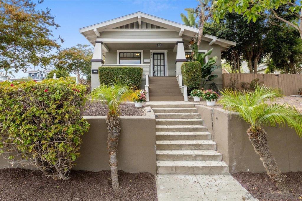 4493 Arizona St