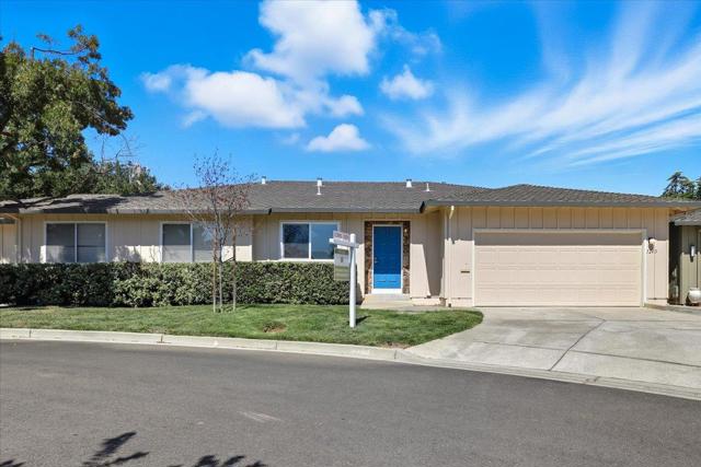 1243 E Fremont Terrace, Sunnyvale CA: https://media.crmls.org/mediaz/2ee6d4a4-b88c-45e0-a038-a576e9167b4e.jpg