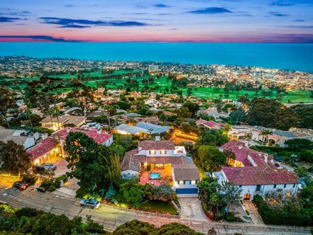 7316 Encelia Dr., La Jolla CA: https://media.crmls.org/mediaz/2ee7c0f6-60b3-40d6-a37d-fcdaf9dc7334.jpg