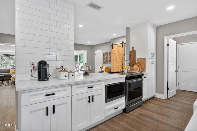 Detail Gallery Image 3 of 46 For 1328 Mariposa Dr, Santa Paula,  CA 93060 - 4 Beds | 2 Baths