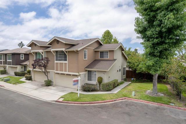 3298 Old Heather Road, San Diego CA: https://media.crmls.org/mediaz/2ee8d71e-2dc7-4eb0-9eba-5f4eef649a6a.jpg