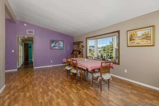 13257 BEECHTREE STREET, Lakeside CA: https://media.crmls.org/mediaz/2eea7baa-dbf7-49c4-b2d5-32ca8693b3d8.jpg